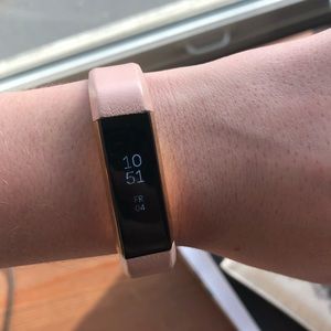 Fitbit Alta special edition not hr